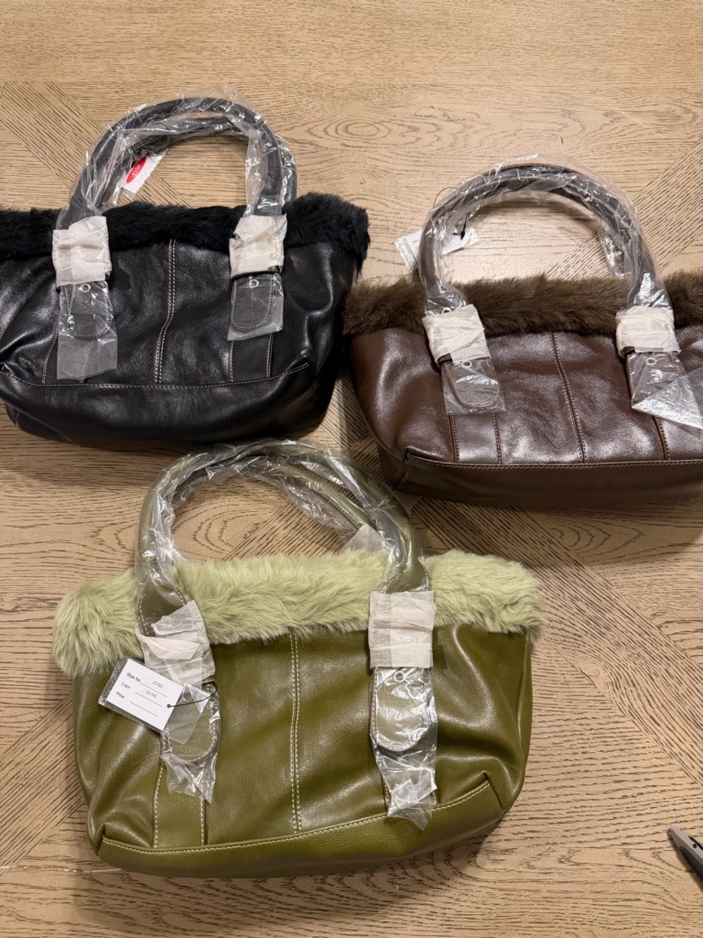 Y2k leather shoulder bags $25 each Black